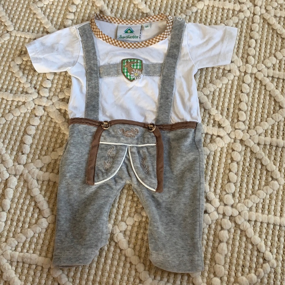 German lederhosen baby